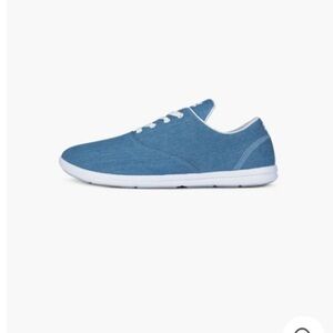 Strike Chill Pill AF Trainer lightweight sneakers size 10 women’s chambray blue
